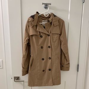 Gorgeous camel colored trench coat